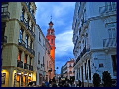 Plaza de San Lorenzo - San Lorenzo church tower to the left